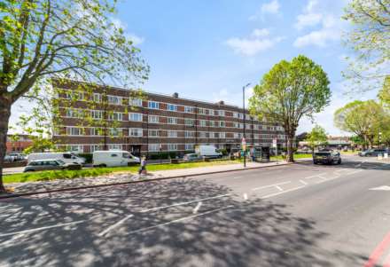 Jubilee Court, London Road, Image 9