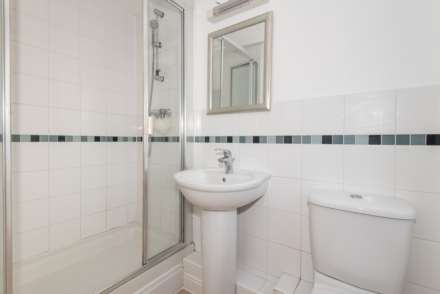 Veronica Gardens, Streatham SW16, Image 2