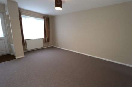 Langdon Close, Chard, Image 4