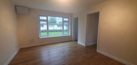 Deane Drive, Taunton, Image 3