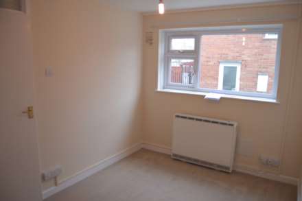 Deane Drive, Taunton, Image 5