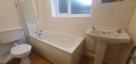 Deane Drive, Taunton, Image 7