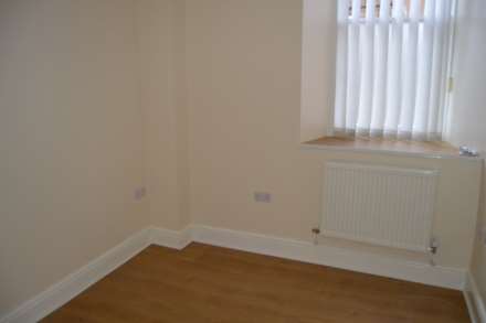 Fore Street, Chard, Image 5