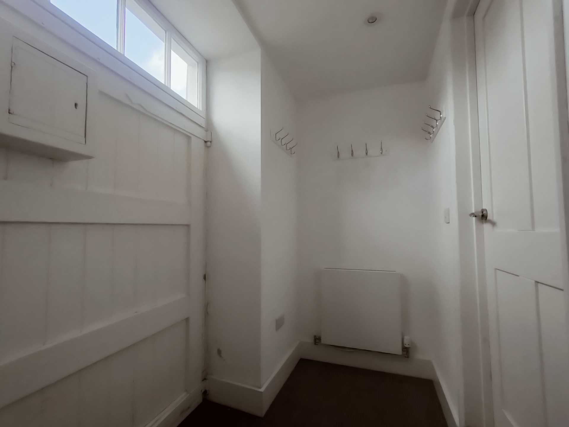 East Street, Chard, Image 2