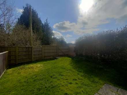 East Street, Chard, Image 19