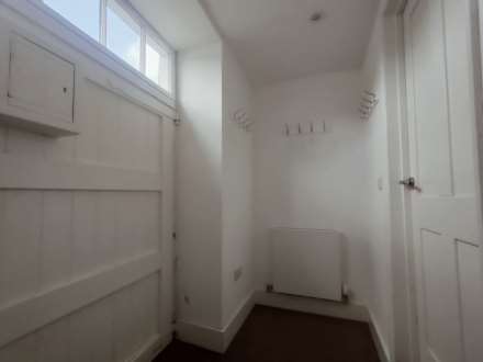 East Street, Chard, Image 2