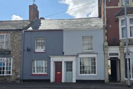 78 Holyrood Street, Chard, TA20 2AH, Image 1