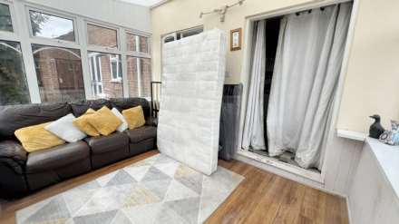Langdon Close, Chard, Image 7