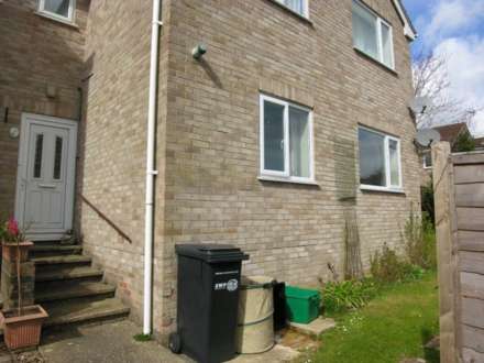 Sycamore Court, Chard, Image 11
