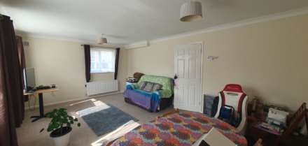 Sycamore Court, Chard, Image 2
