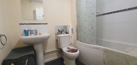 Sycamore Court, Chard, Image 7