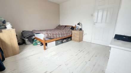John Gunn Close, Chard, Image 7
