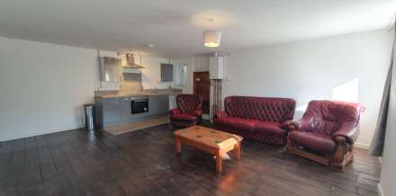Fore Street, Chard, Image 2