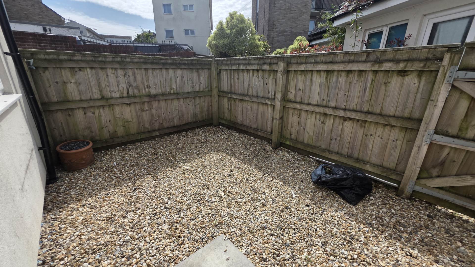Wheddon Court, Chard, Image 10