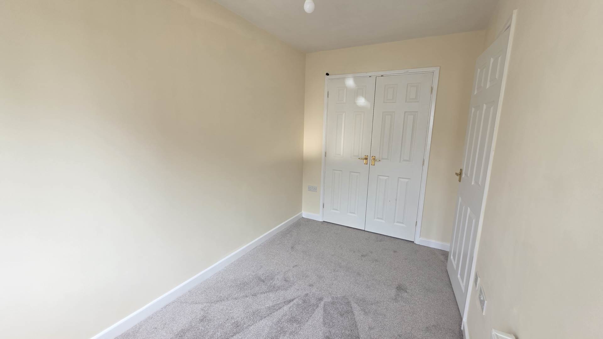 Wheddon Court, Chard, Image 7