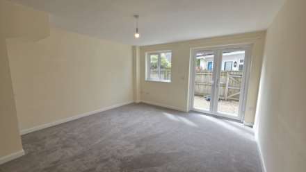 Wheddon Court, Chard, Image 2