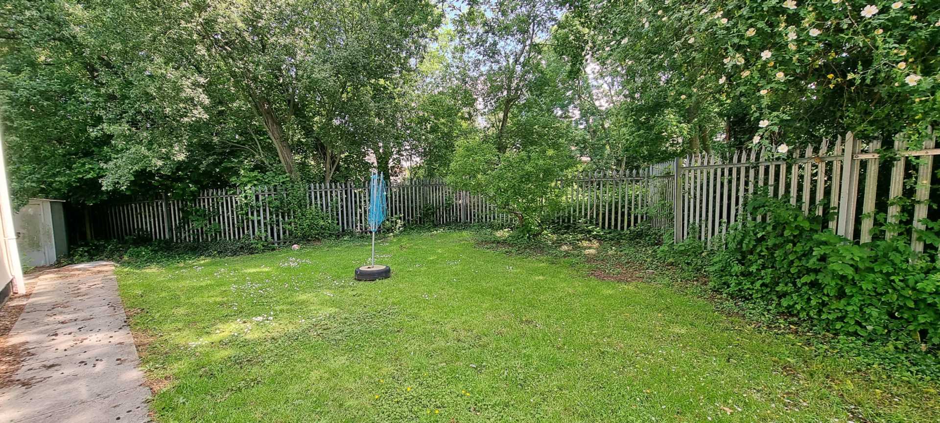 Bubwith Close, Chard, Image 8