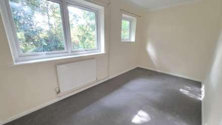 Bubwith Close, Chard, Image 5