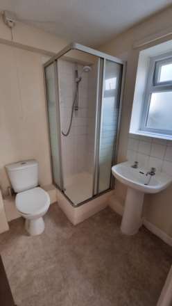 Bath Street, Chard, Image 7