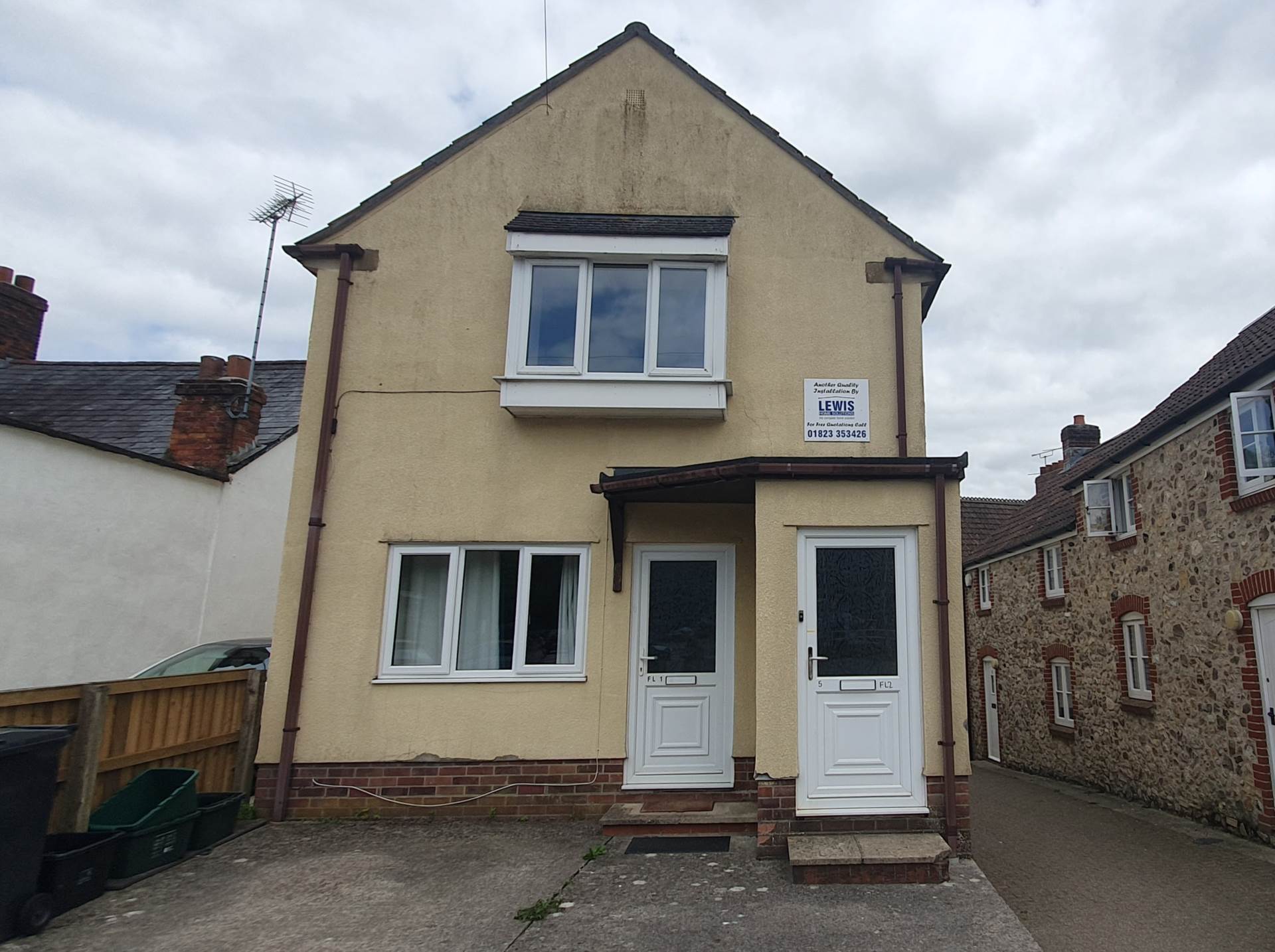 Bath Street, Chard, Image 1