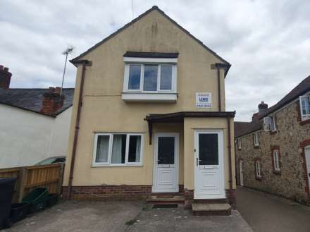 Bath Street, Chard, Image 1