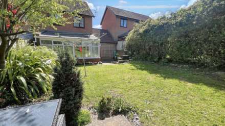 Beasely Court, Chard, Image 19