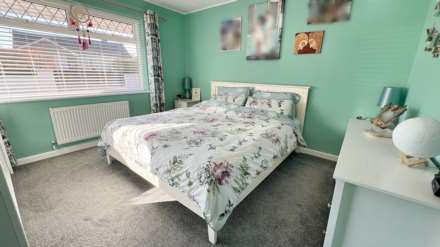 St Marys Close, Chard, Image 10