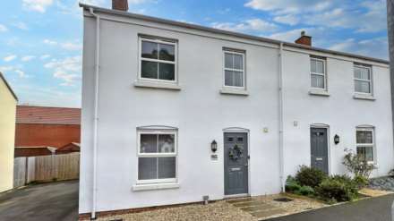 3 Bedroom Semi-Detached, Bramble Lane, Chard