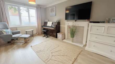Barberry Drive, Chard, Image 2