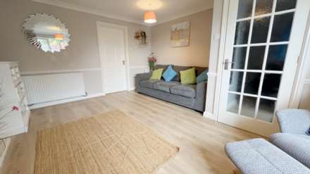 Barberry Drive, Chard, Image 4