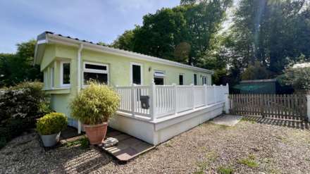 Turnpike, Chard, Image 1