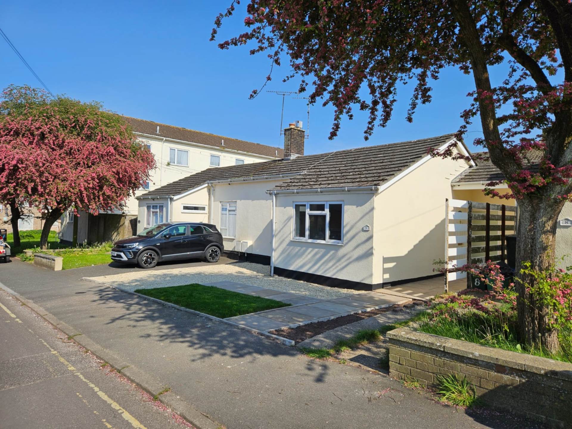 New Bungalows, Chard, Image 1