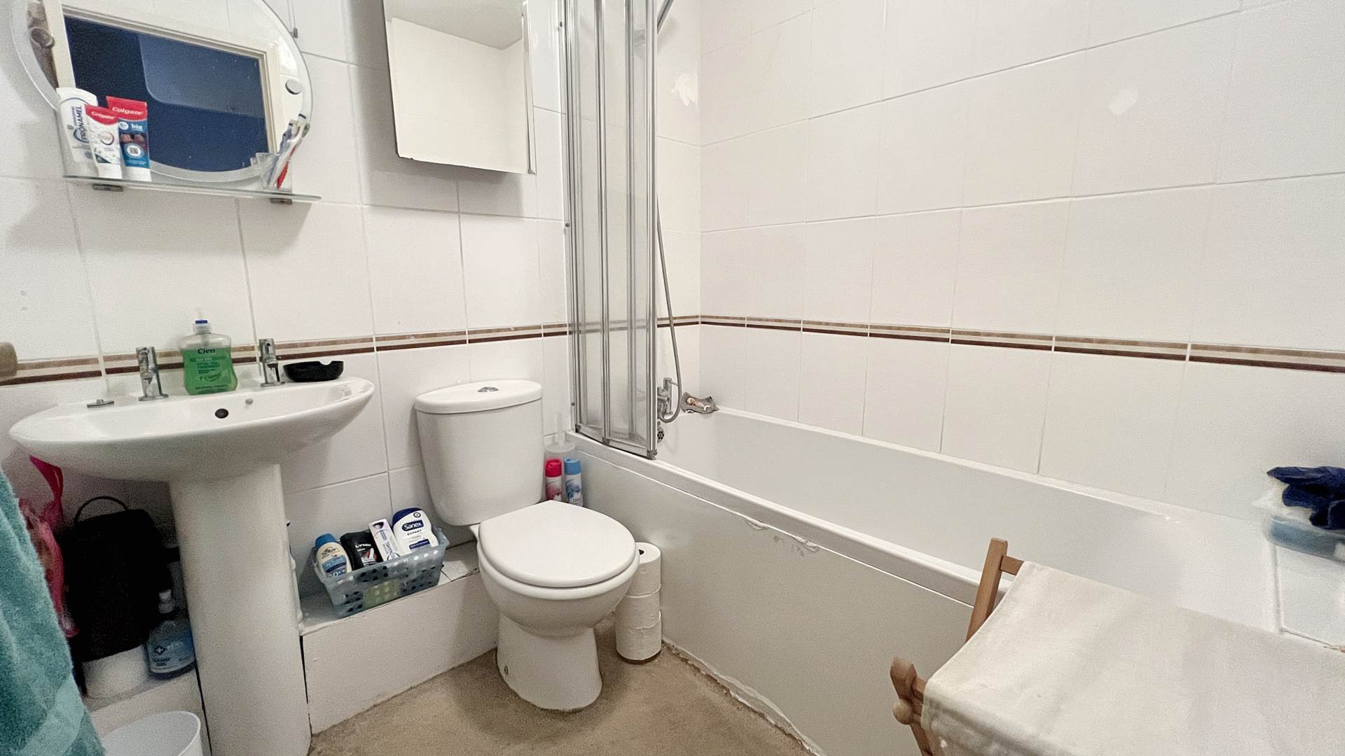 Bryer Close, Chard, Image 11