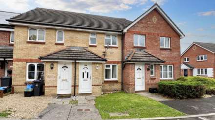 Bryer Close, Chard, Image 1