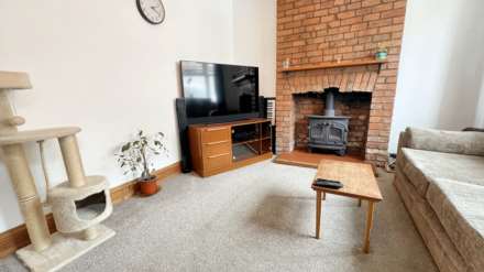Coronation Street, Chard, Image 4