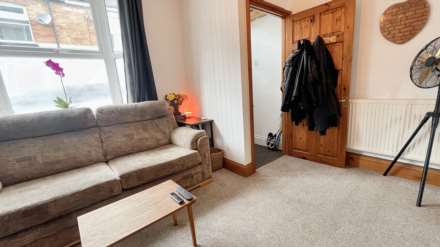 Coronation Street, Chard, Image 7