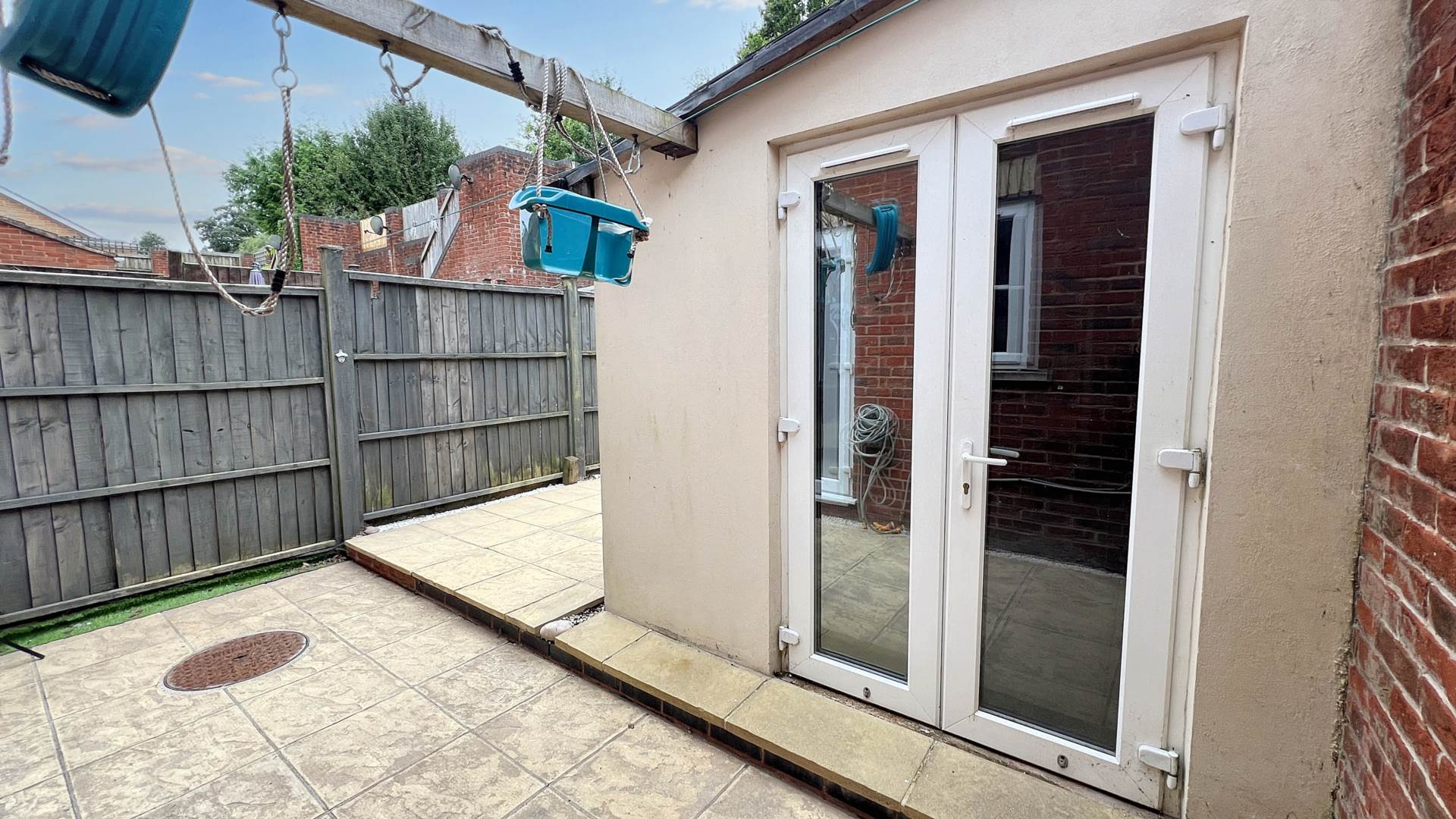 Darcis Row, Chard, Image 15