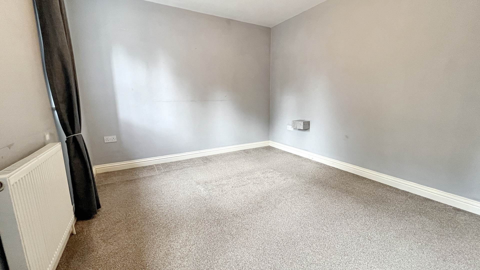 Darcis Row, Chard, Image 9