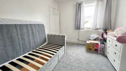 Coronation Street, Chard, Image 13