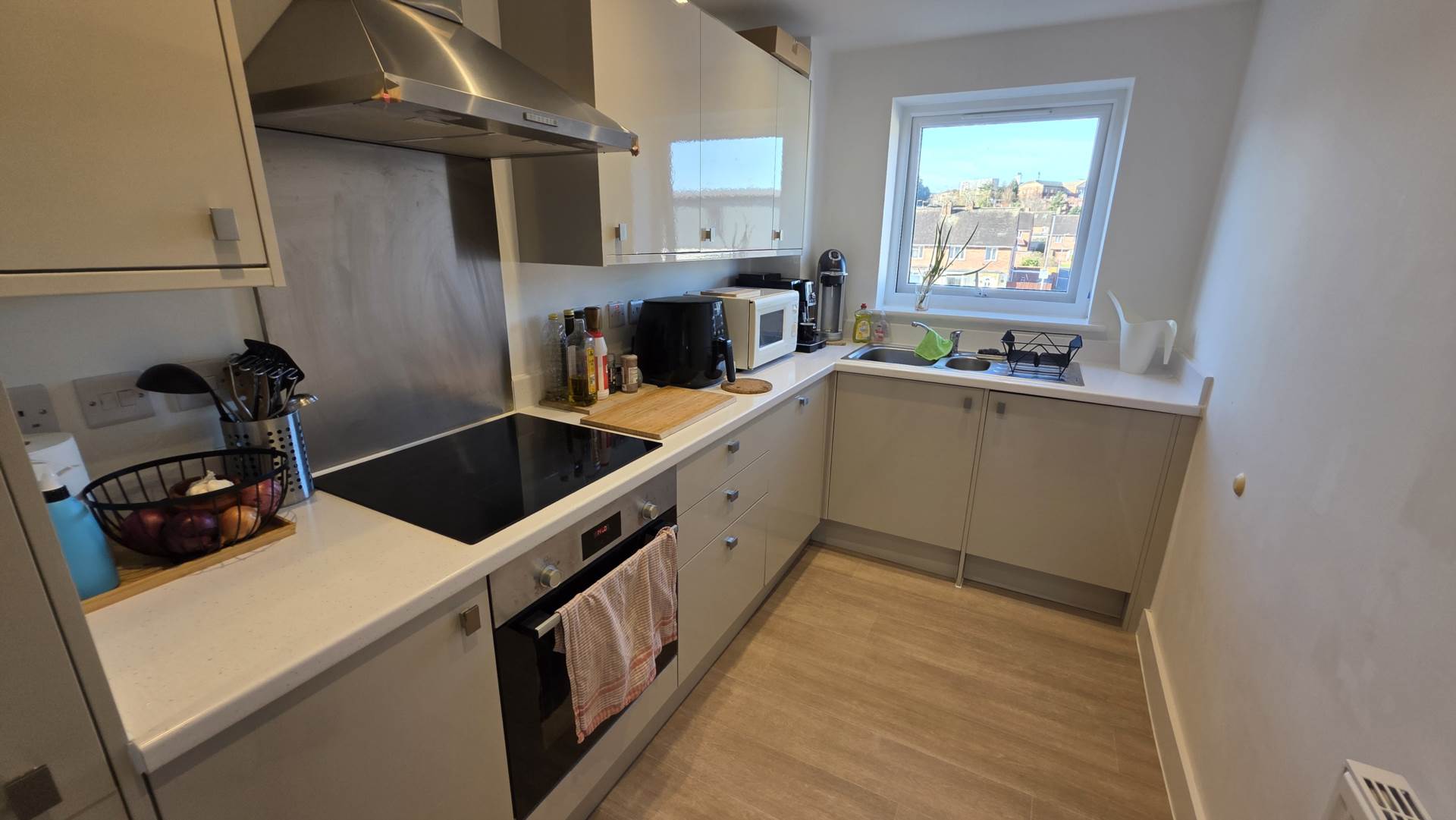 Phoenix Court, Burnthouse Lane, Image 5