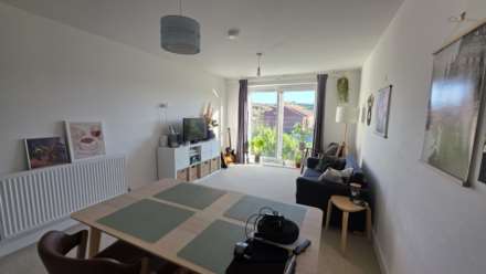 Phoenix Court, Burnthouse Lane, Image 2