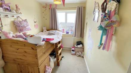 Bampton Avenue, Chard, Image 13