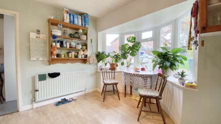 Bampton Avenue, Chard, Image 5