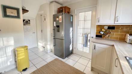 Barberry Drive, Chard, Image 4