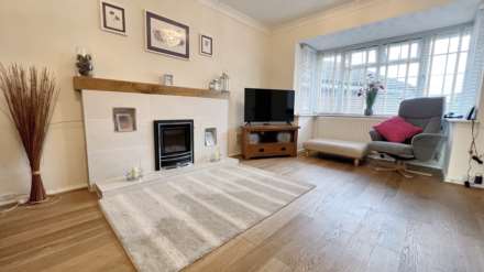 Barberry Drive, Chard, Image 5
