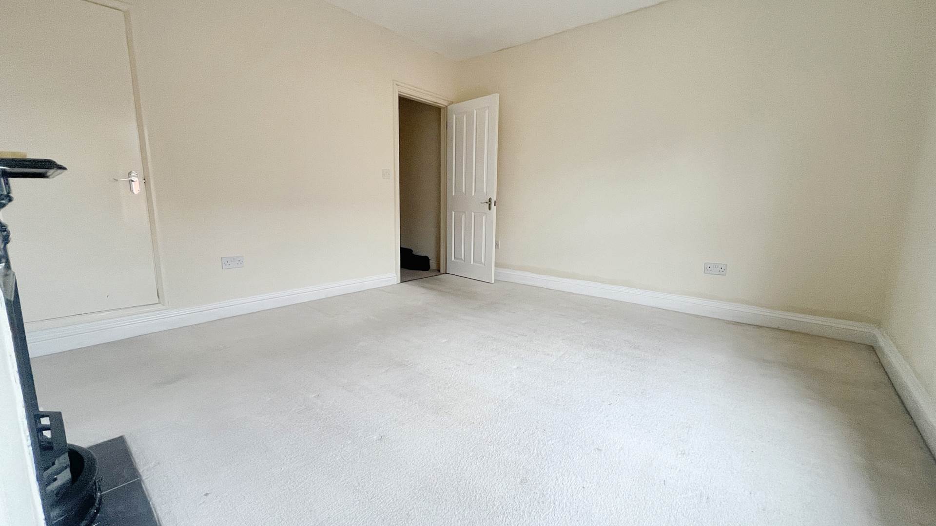 Cambridge Street, Chard, Image 9