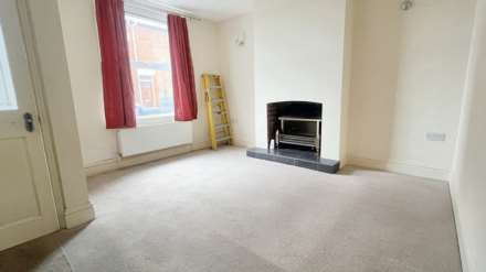 Cambridge Street, Chard, Image 2
