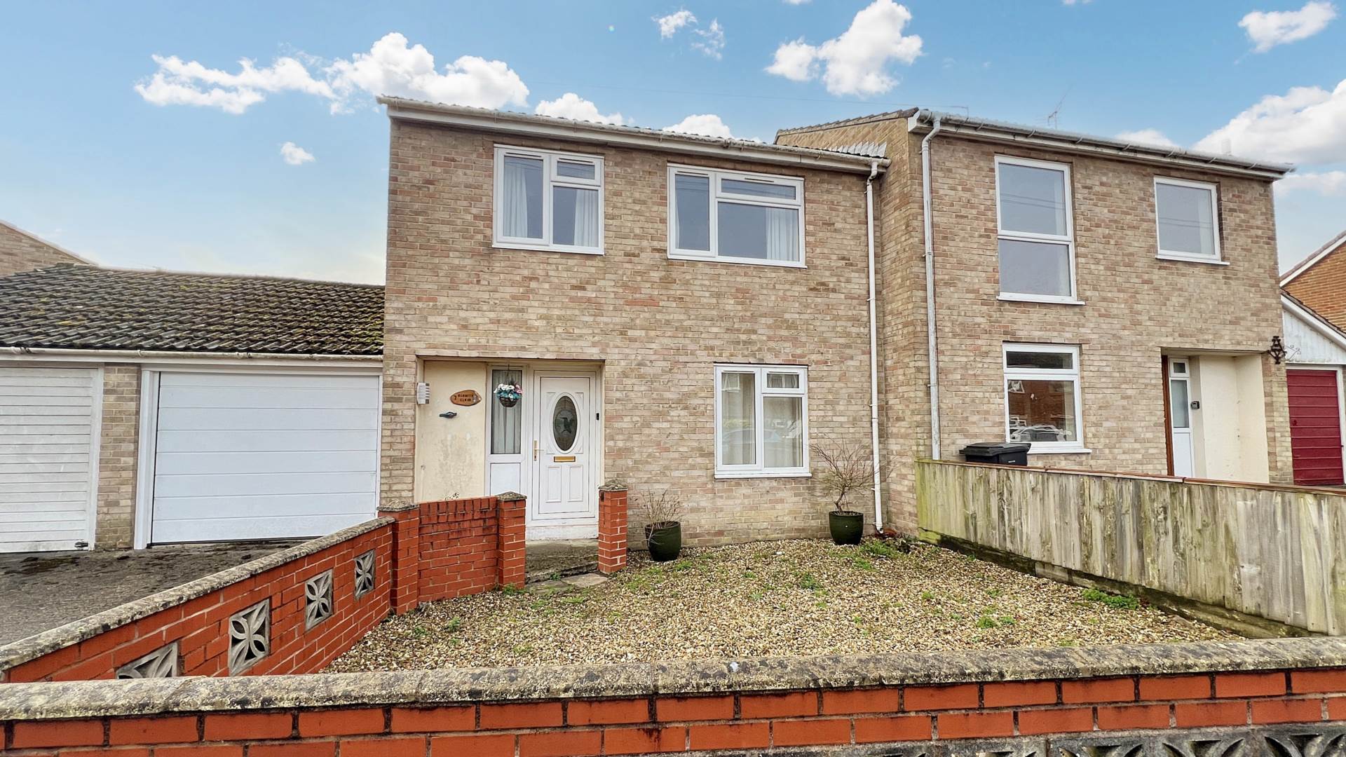 Bubwith Close, Chard, Image 1