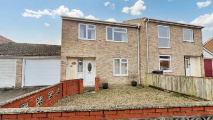 Property For Sale Bubwith Close, Chard