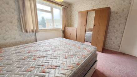 Bubwith Close, Chard, Image 12